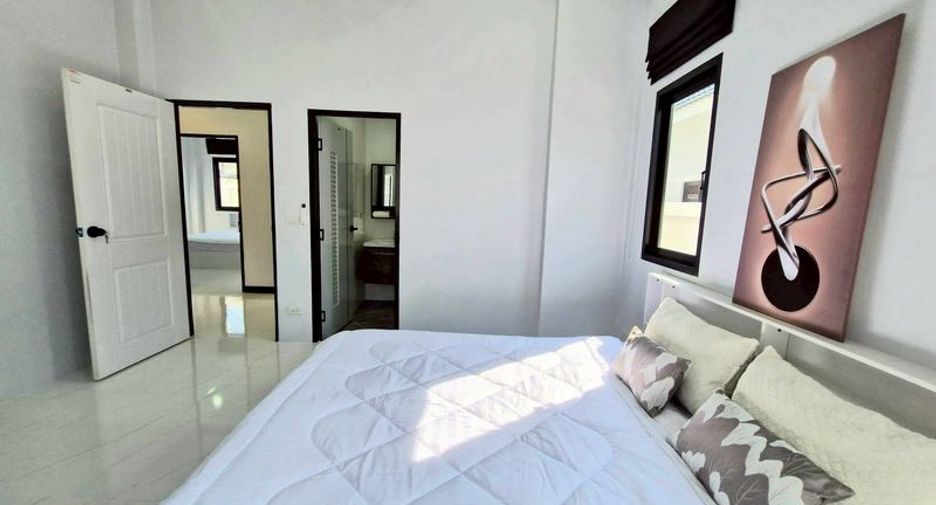 Haus zum Kauf mit 3 Zimmer in Bang Lamung, Chonburi