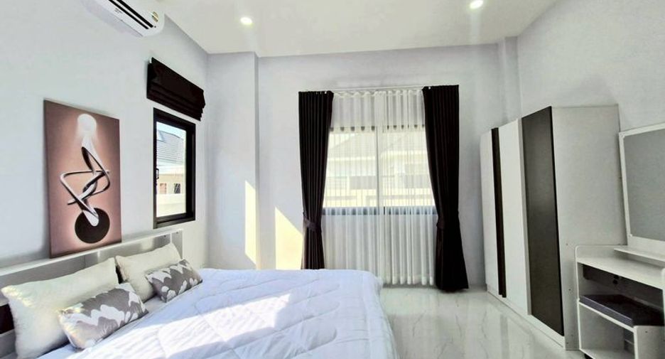 Haus zum Kauf mit 3 Zimmer in Bang Lamung, Chonburi