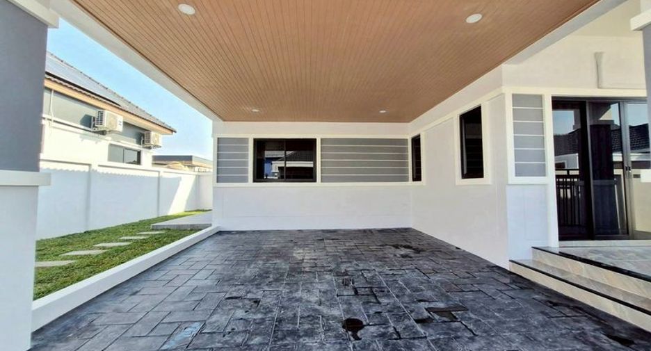 Haus zum Kauf mit 3 Zimmer in Bang Lamung, Chonburi