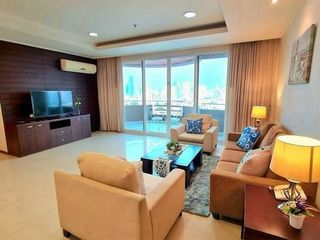 Wohnung zur Miete mit 3 Zimmer in Watthana, Bangkok