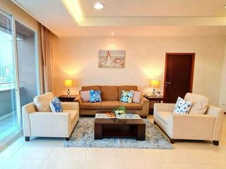 Wohnung zur Miete mit 3 Zimmer in Watthana, Bangkok