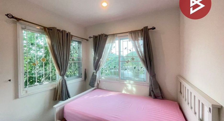 For sale 3 bedrooms townhouse in Prawet, Bangkok