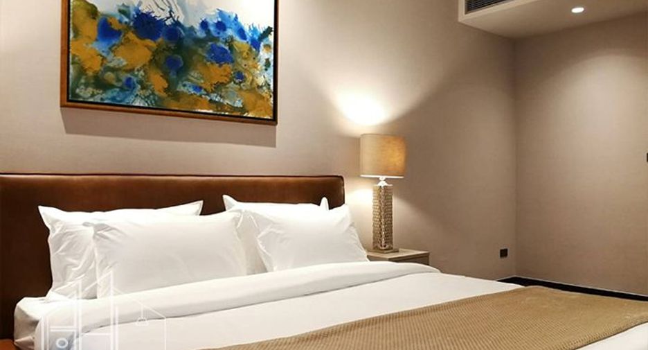 For rent 2 bedrooms condo in Watthana, Bangkok