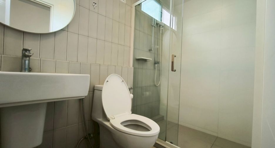 For rent そして for sale 3 ベッドルーム townhouse in Prawet, Bangkok