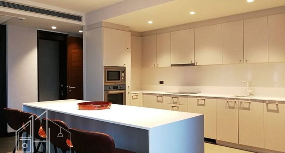 For rent and for sale 3 bedrooms condo in Watthana, Bangkok