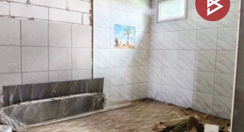 For sale 2 bedrooms warehouse in Mueang Samut Prakan, Samut Prakan
