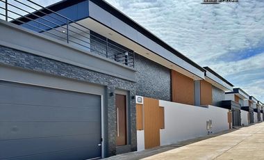 Продажа 3 спальни вилла в Банг Ламунг, Чонбури