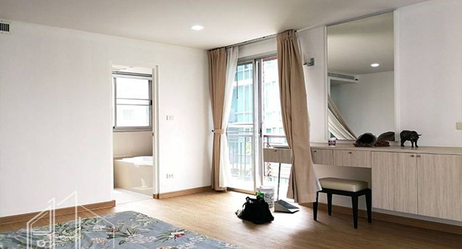 À louer 3 chambres appartement à Watthana, Bangkok