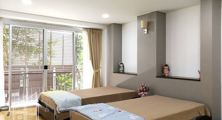 À louer 2 chambres condo à Watthana, Bangkok
