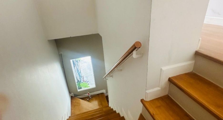 Casa adosada en venta de 4 habitaciones en Mueang Nonthaburi, Nonthaburi