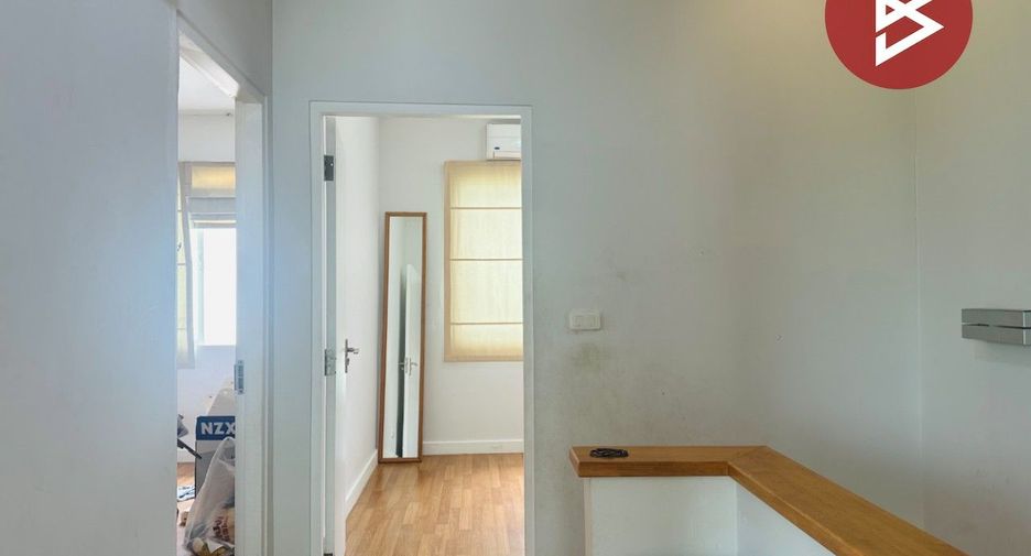 Casa adosada en venta de 4 habitaciones en Mueang Nonthaburi, Nonthaburi