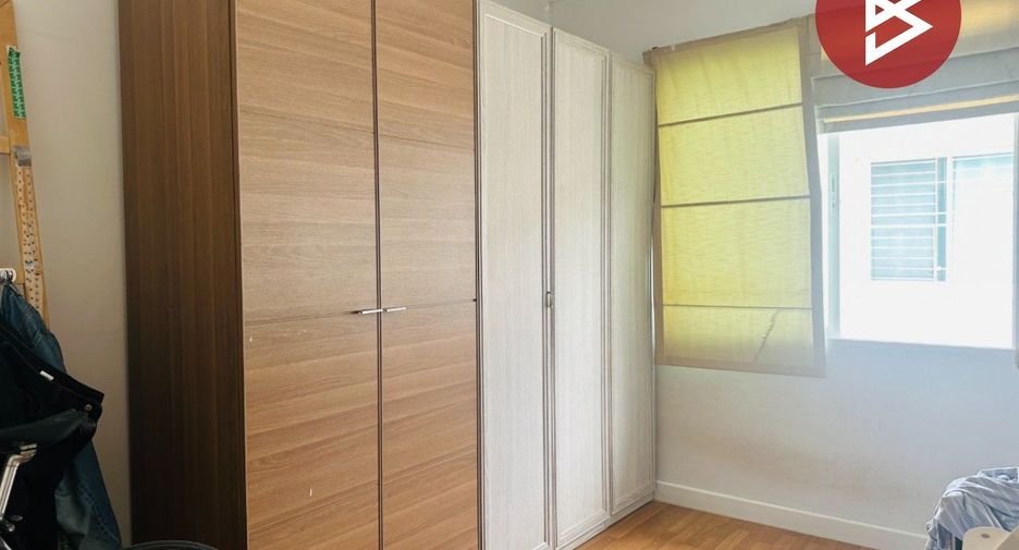 Casa adosada en venta de 4 habitaciones en Mueang Nonthaburi, Nonthaburi