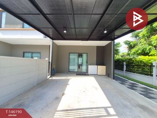 Reihenhaus zum Kauf mit 2 Zimmer in Bang Phli, Samut Prakan