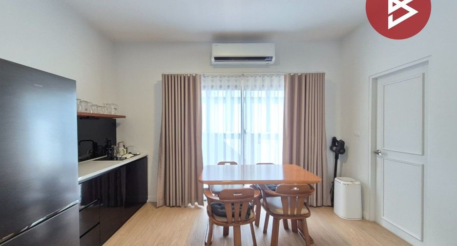 Reihenhaus zum Kauf mit 2 Zimmer in Bang Phli, Samut Prakan