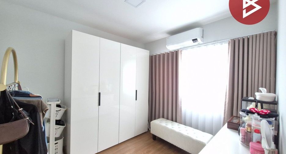 Reihenhaus zum Kauf mit 2 Zimmer in Bang Phli, Samut Prakan