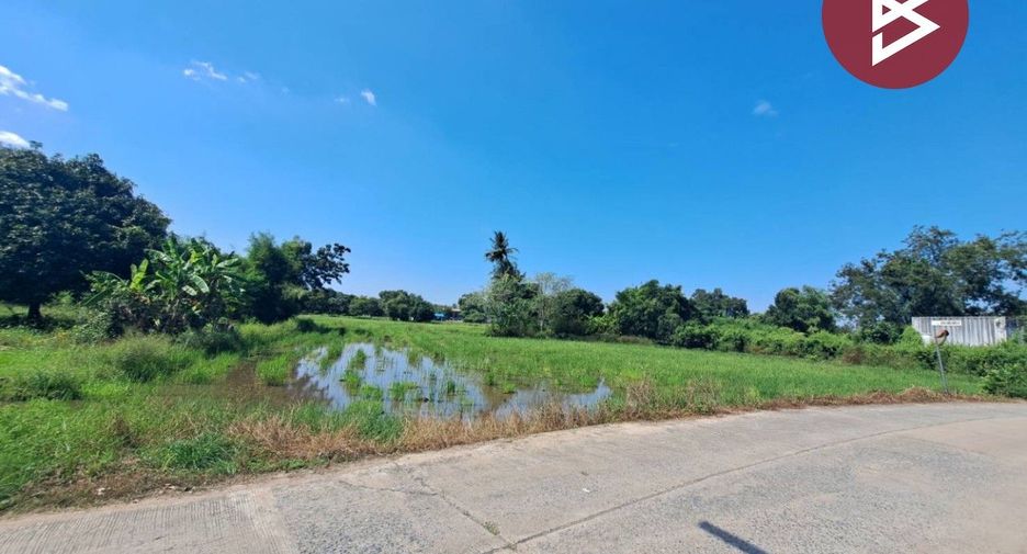 Grundstück zum Kauf in Phayuha Khiri, Nakhon Sawan