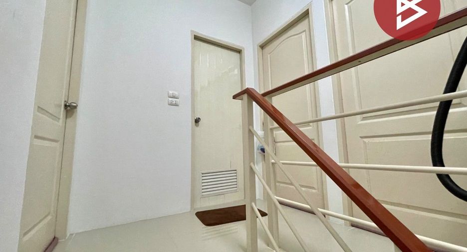 For sale 3 bedrooms townhouse in Mueang Chon Buri, Chonburi