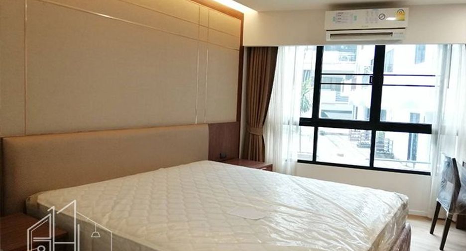 Apartamento en alquiler de 2 habitaciones en Watthana, Bangkok