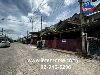 For sale 2 bedrooms townhouse in Khlong Sam Wa, Bangkok