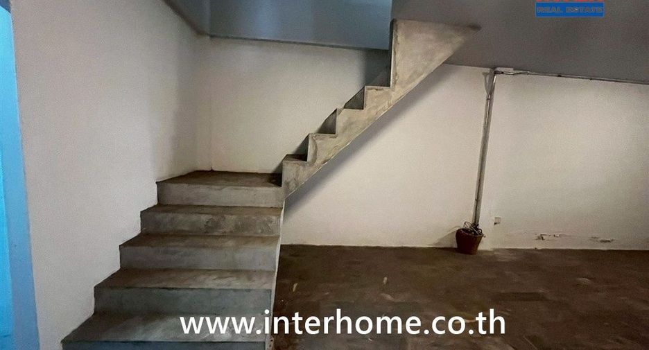 For sale 2 bedrooms townhouse in Khlong Sam Wa, Bangkok