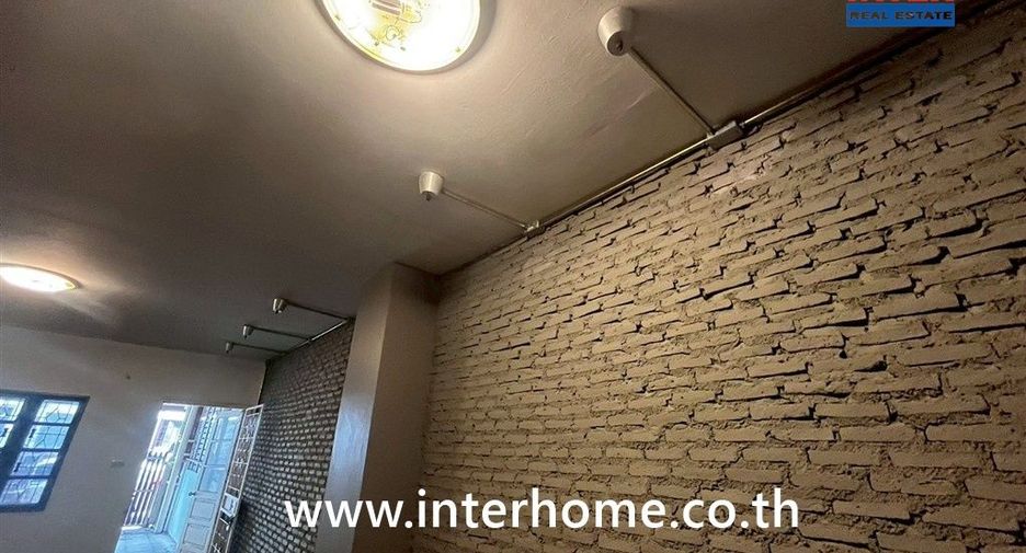 For sale 2 bedrooms townhouse in Khlong Sam Wa, Bangkok