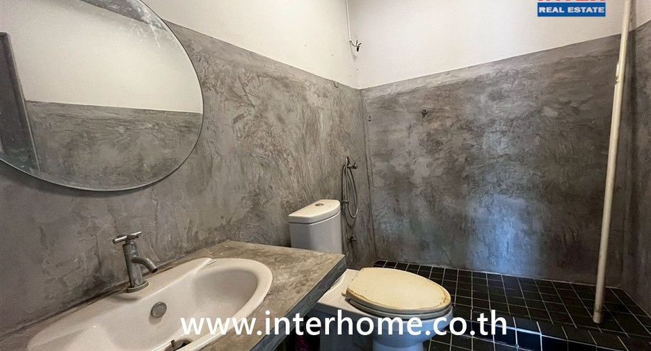 For sale 2 bedrooms townhouse in Khlong Sam Wa, Bangkok