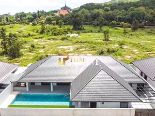 Villa zum Kauf mit 4 Zimmer in Hua Hin, Prachuap Khiri Khan