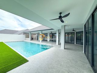 Villa zum Kauf mit 4 Zimmer in Hua Hin, Prachuap Khiri Khan