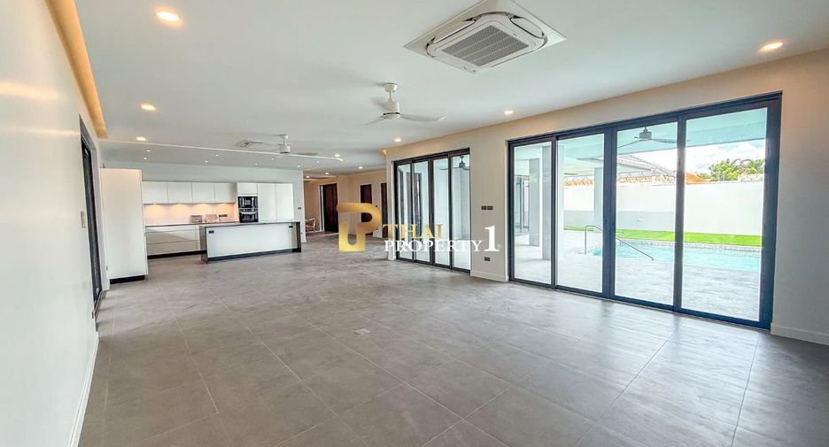Villa zum Kauf mit 4 Zimmer in Hua Hin, Prachuap Khiri Khan
