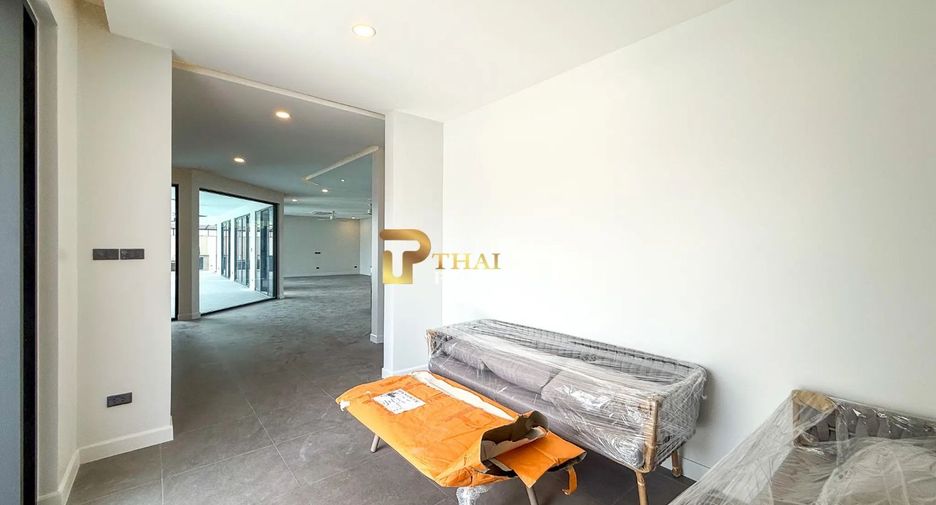 Villa zum Kauf mit 4 Zimmer in Hua Hin, Prachuap Khiri Khan