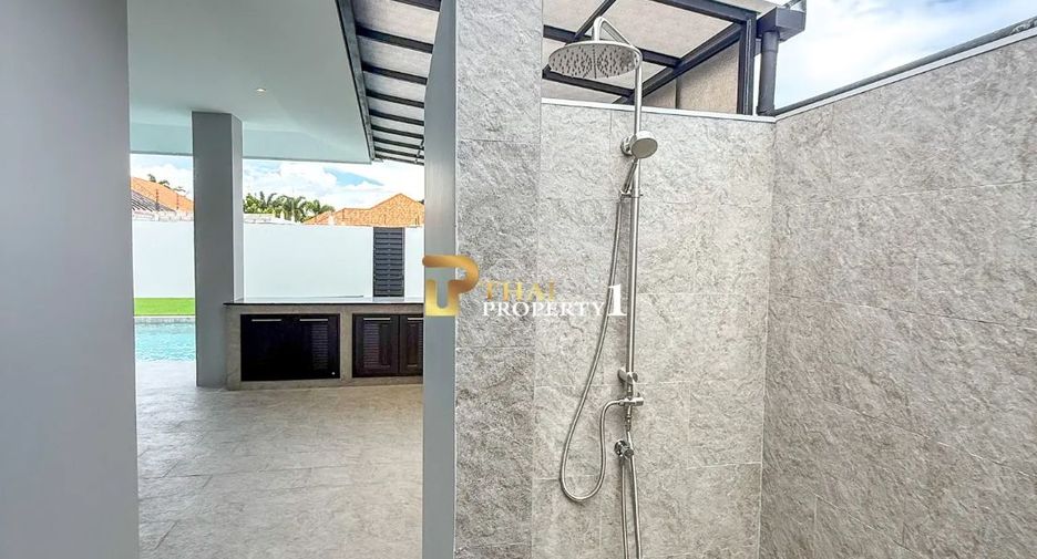 Villa zum Kauf mit 4 Zimmer in Hua Hin, Prachuap Khiri Khan