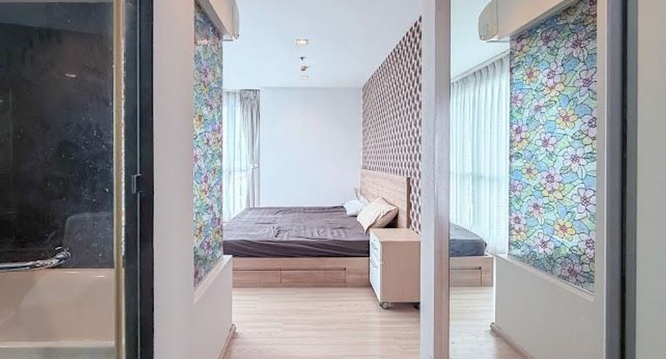 For sale 2 bedrooms condo in Phaya Thai, Bangkok