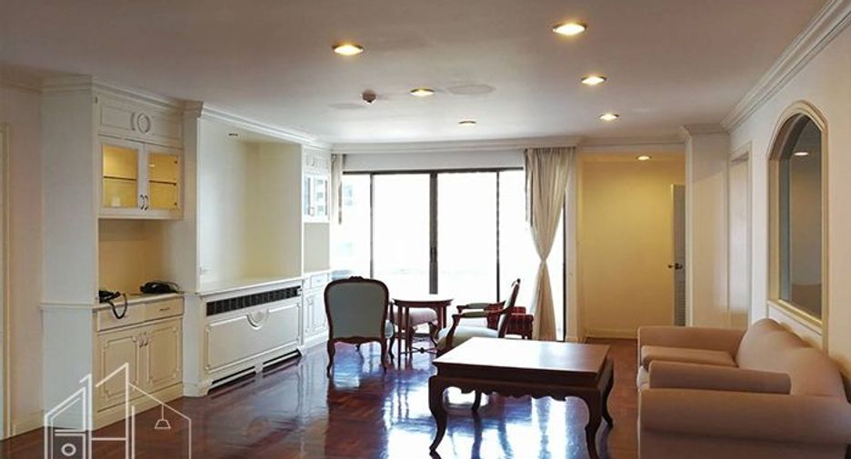 For rent 3 ベッドルーム apartment in Khlong Toei, Bangkok