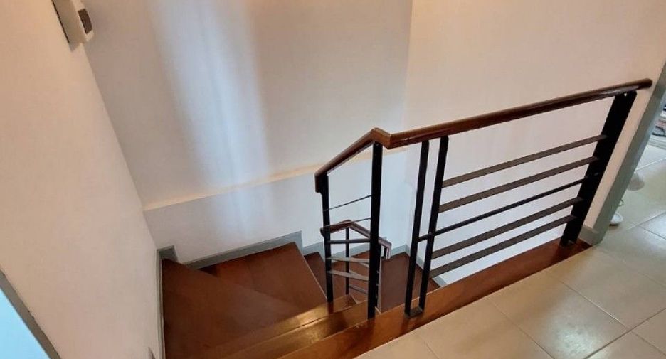 Reihenhaus zum Kauf mit 4 Zimmer in Min Buri, Bangkok