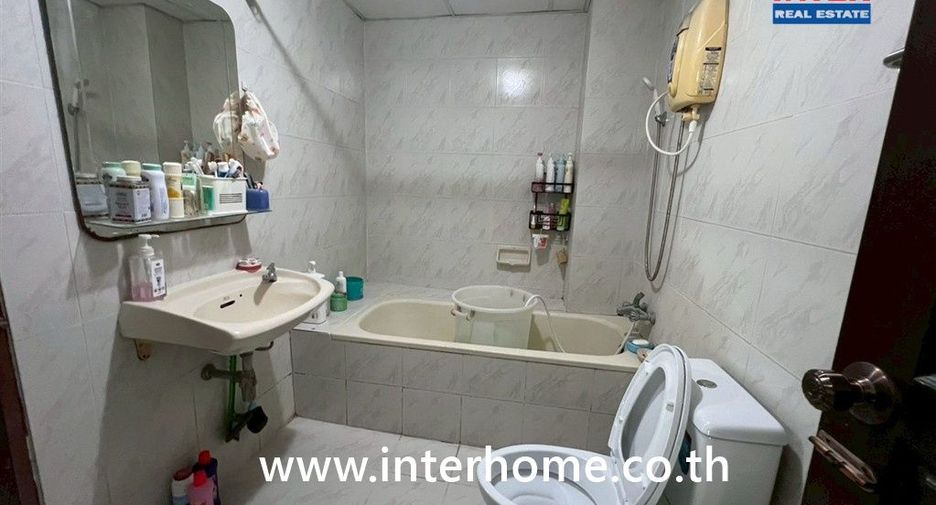出售 3 卧室 联排别墅 在 Bang Phli, Samut Prakan