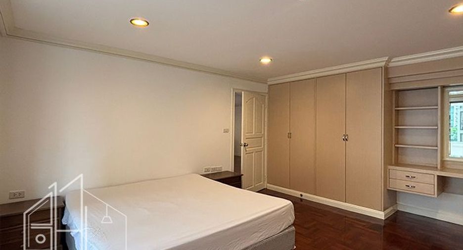 For rent 3 ベッドルーム condo in Khlong Toei, Bangkok