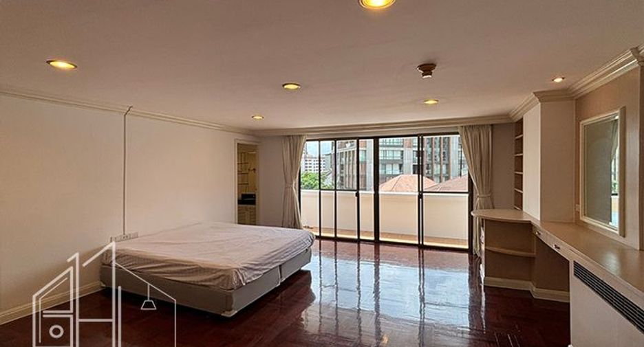 For rent 3 ベッドルーム condo in Khlong Toei, Bangkok