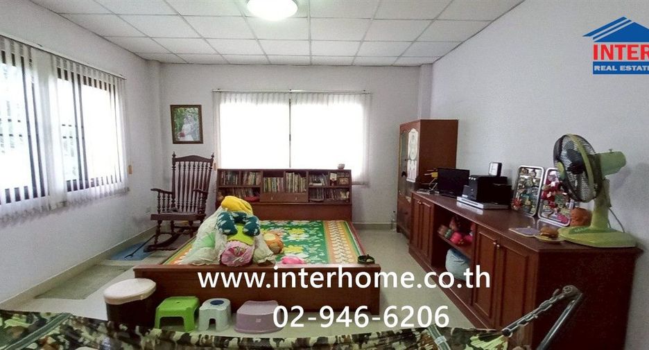 Casa en venta de 4 habitaciones en Mueang Nonthaburi, Nonthaburi