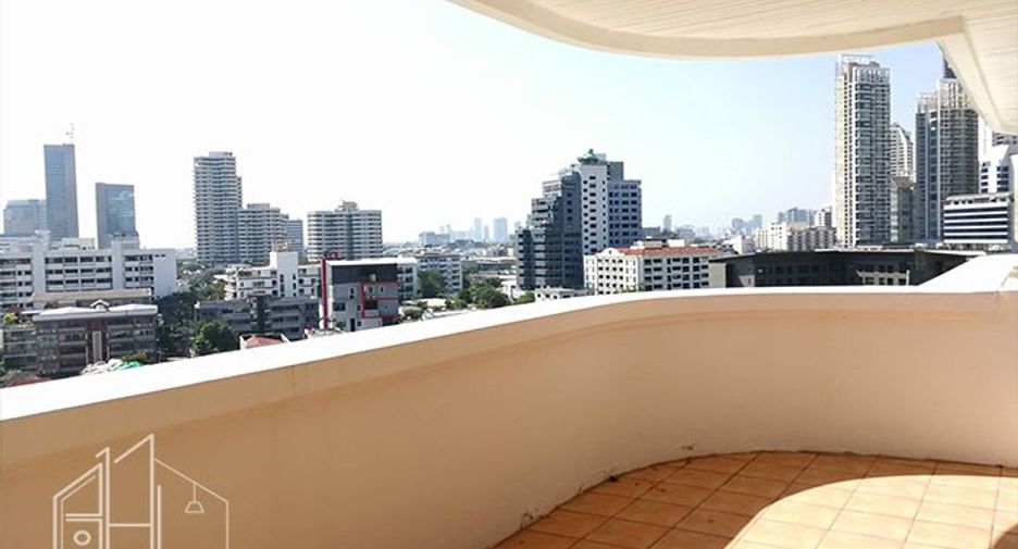 For rent 3 ベッドルーム apartment in Khlong Toei, Bangkok