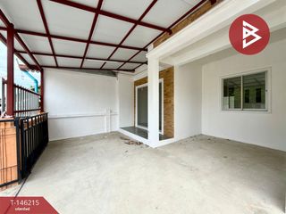 For sale 3 bedrooms townhouse in Mueang Nakhon Pathom, Nakhon Pathom