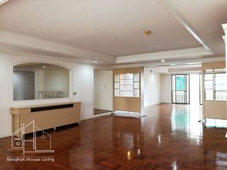 Apartamento en alquiler de 4 habitaciones en Khlong Toei, Bangkok