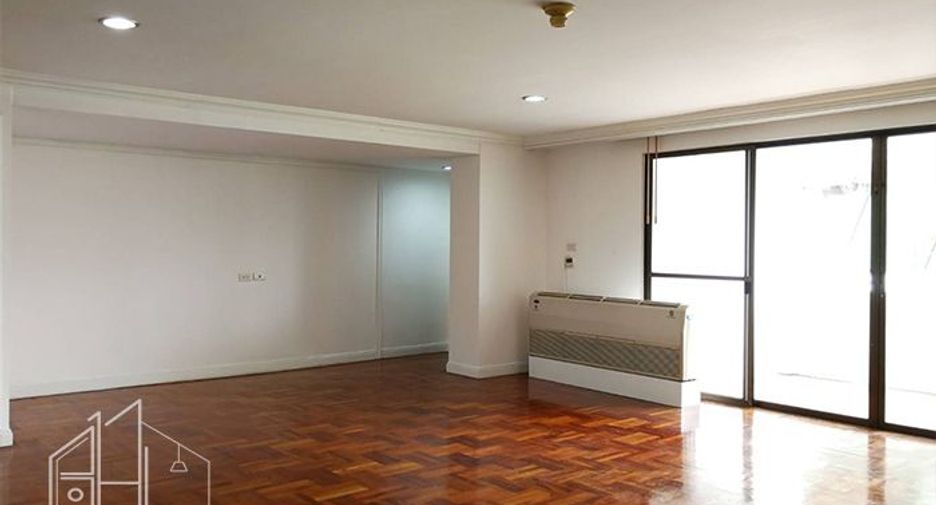 For rent 4 ベッドルーム apartment in Khlong Toei, Bangkok