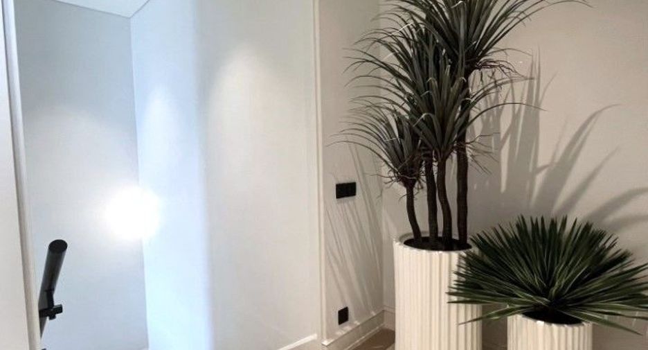 For sale 4 bedrooms house in Suan Luang, Bangkok