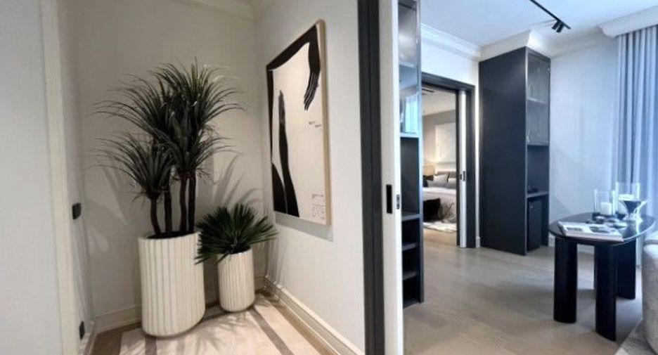 For sale 4 bedrooms house in Suan Luang, Bangkok