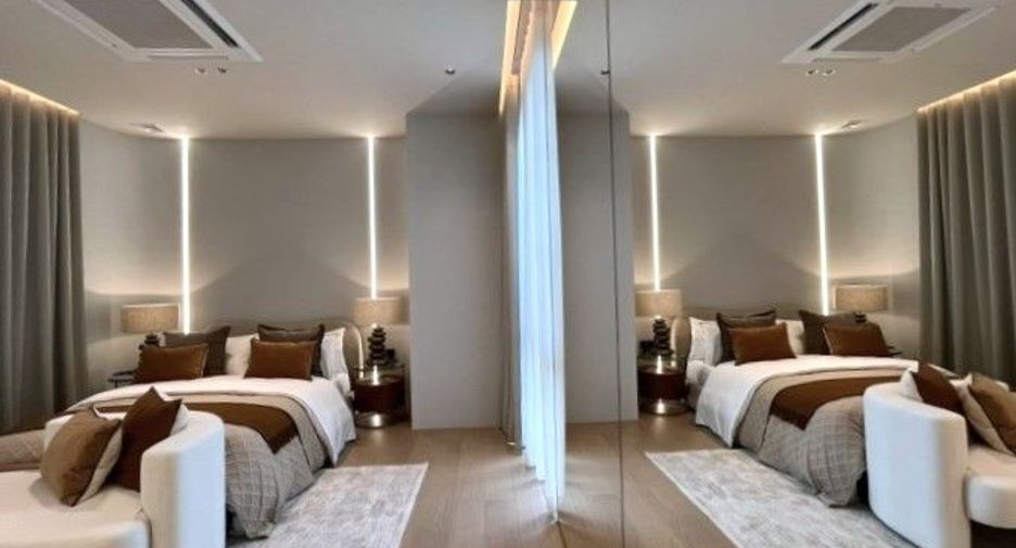 For sale 4 bedrooms house in Suan Luang, Bangkok