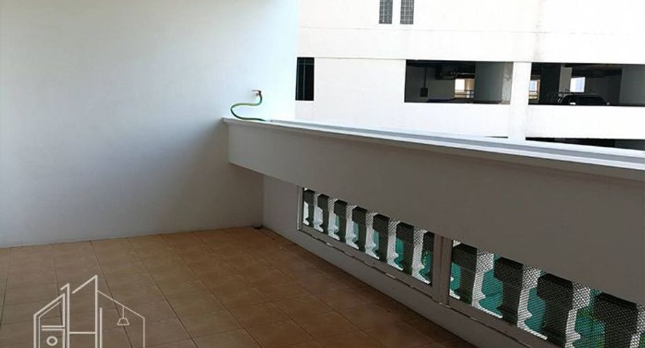 For rent 4 ベッドルーム apartment in Khlong Toei, Bangkok