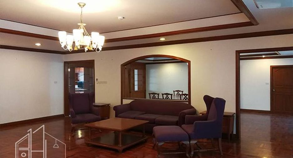 For rent 4 ベッドルーム apartment in Khlong Toei, Bangkok