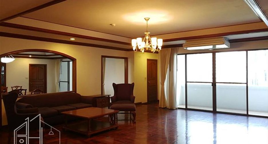 For rent 4 ベッドルーム apartment in Khlong Toei, Bangkok