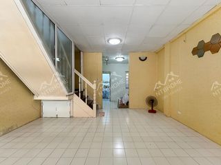 Casa adosada en venta de 4 habitaciones en Mueang Nonthaburi, Nonthaburi