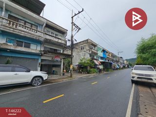 For sale 3 bedrooms retail Space in Ban Bueng, Chonburi